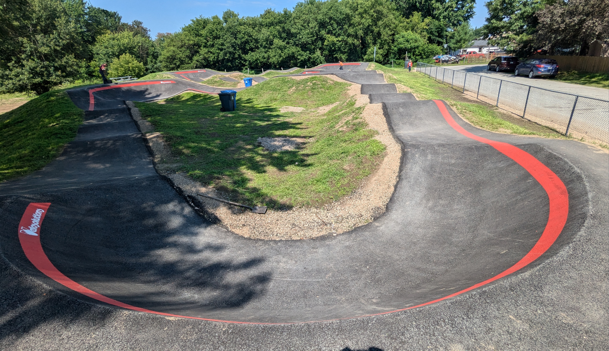 UNIS POUR LE DÉVELOPPEMENT: FORT-COULONGE DÉVOILE SON NOUVEAU PUMPTRACK